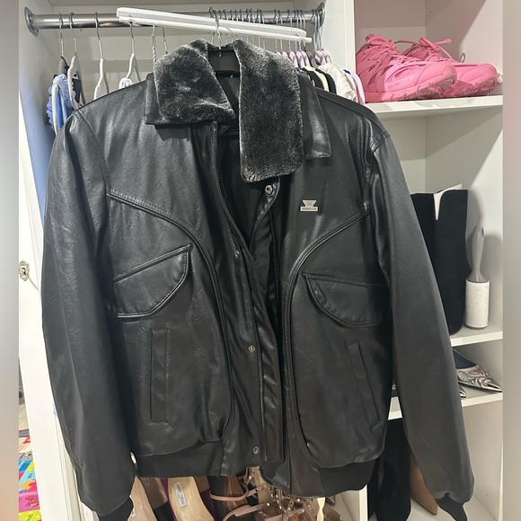 Men’s leather jacket - Picture 2 of 8